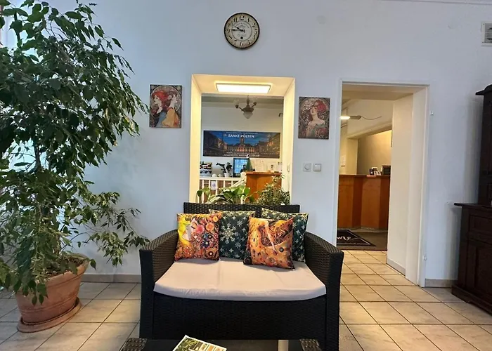 Mariazellerhof 204 * Sankt Poelten